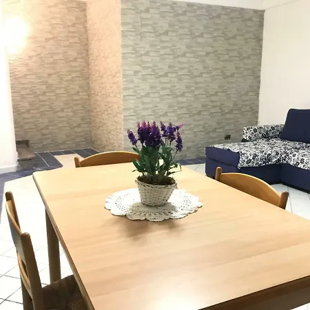 בית נופש Casa Tra Centro E Mare