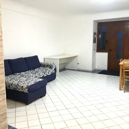 Casa Tra Centro E Mare Holiday home Ischia